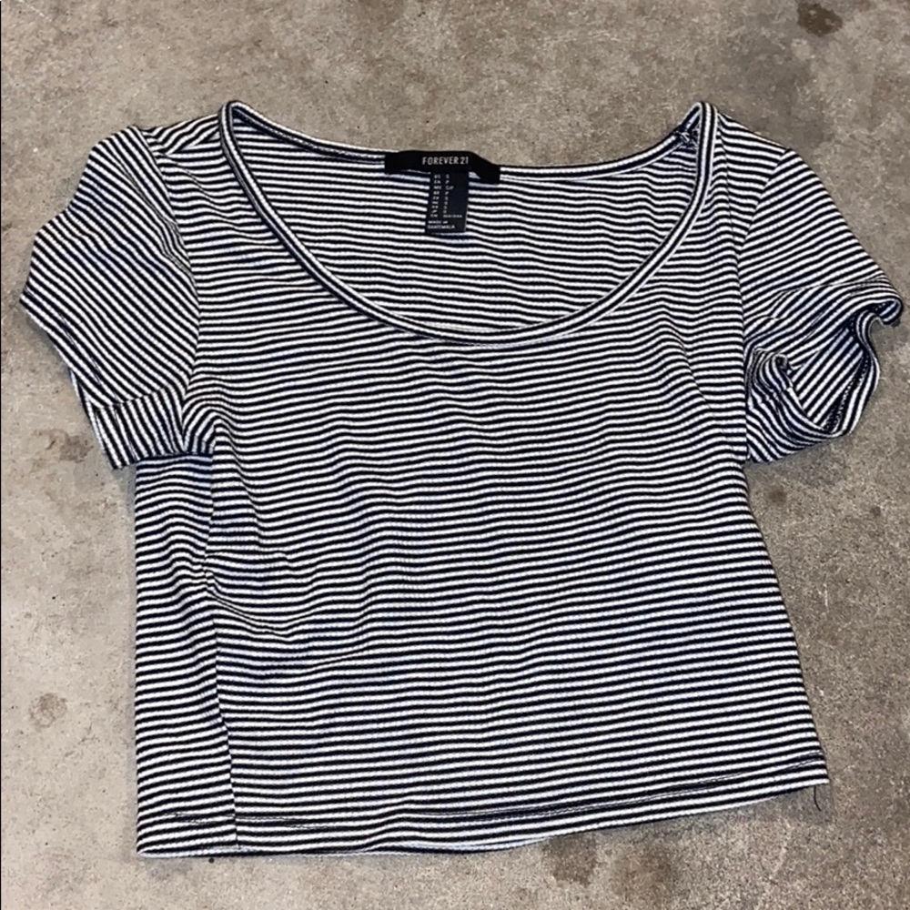 Cropped striped shirt
